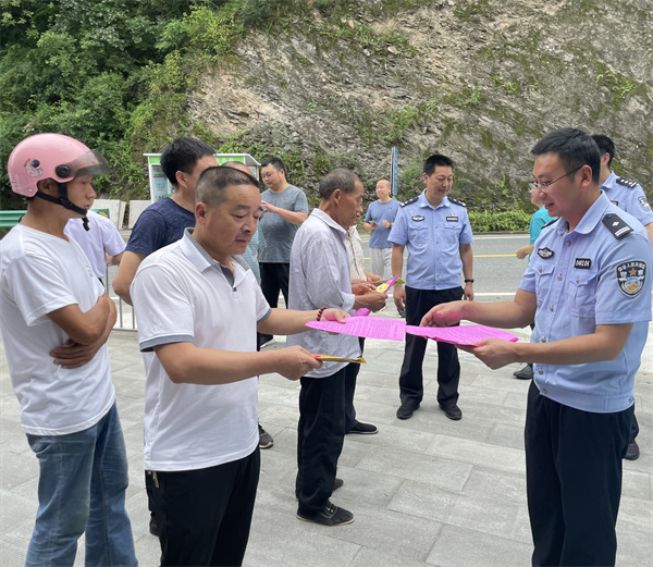 陕西旬阳段家河派出所：四个“底色”铸就平安高地
